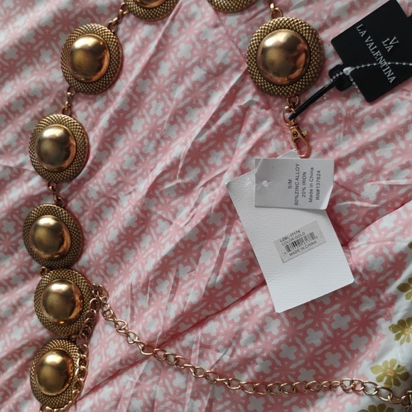 Valentina Jewelry - Valentina Gold Circle Necklace
